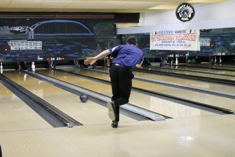 PV bowling rolls into a new season