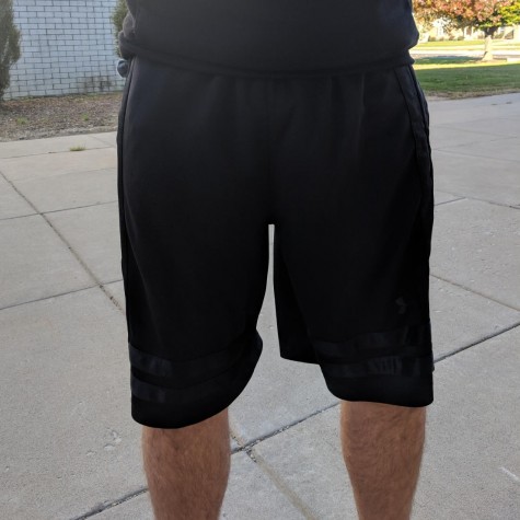 Satire: PV boy wears basketball shorts in the cold to show he’s not a wussie