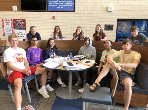 Pictured is some seniors as they prepare for their last few days of school.
