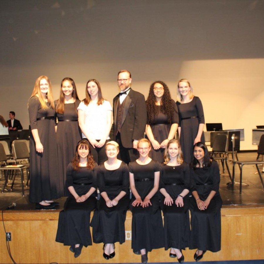 +The+orchestra+seniors+with+their+teacher+Robert+Swinney.%0A