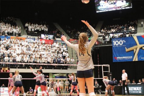 Pleasant Valley freshman Chloe Cline serves the ball during the 2019 State Volleyball Tournament