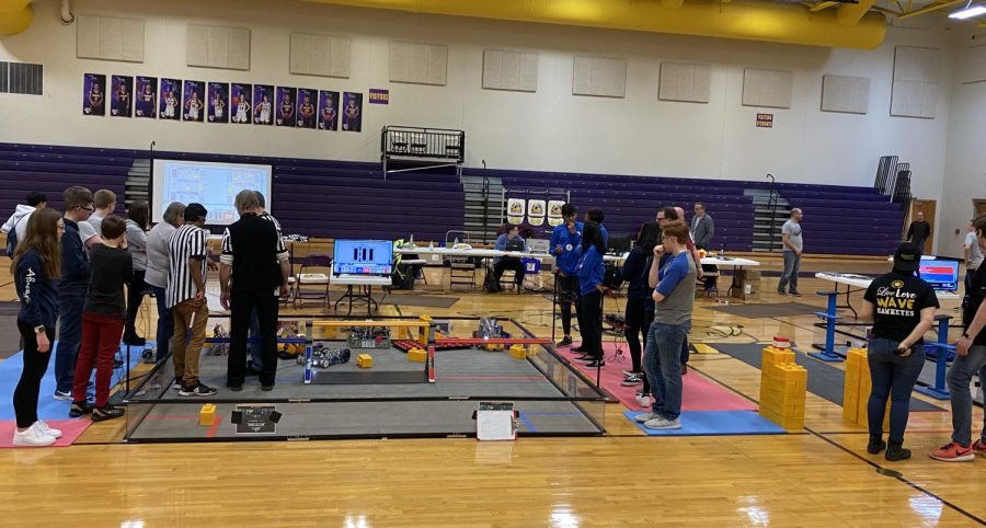 Robotics+teams+Flourish%2C+Bots+and+Winter+Soldiers+competing+against+each+other+for+a+match+at+the+League+Championship+at+Central+Dewitt+High+School.