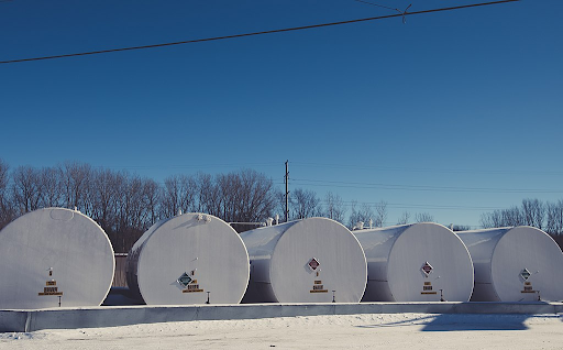 As the oil glut continues, empty storage tanks are becoming few and far between.
