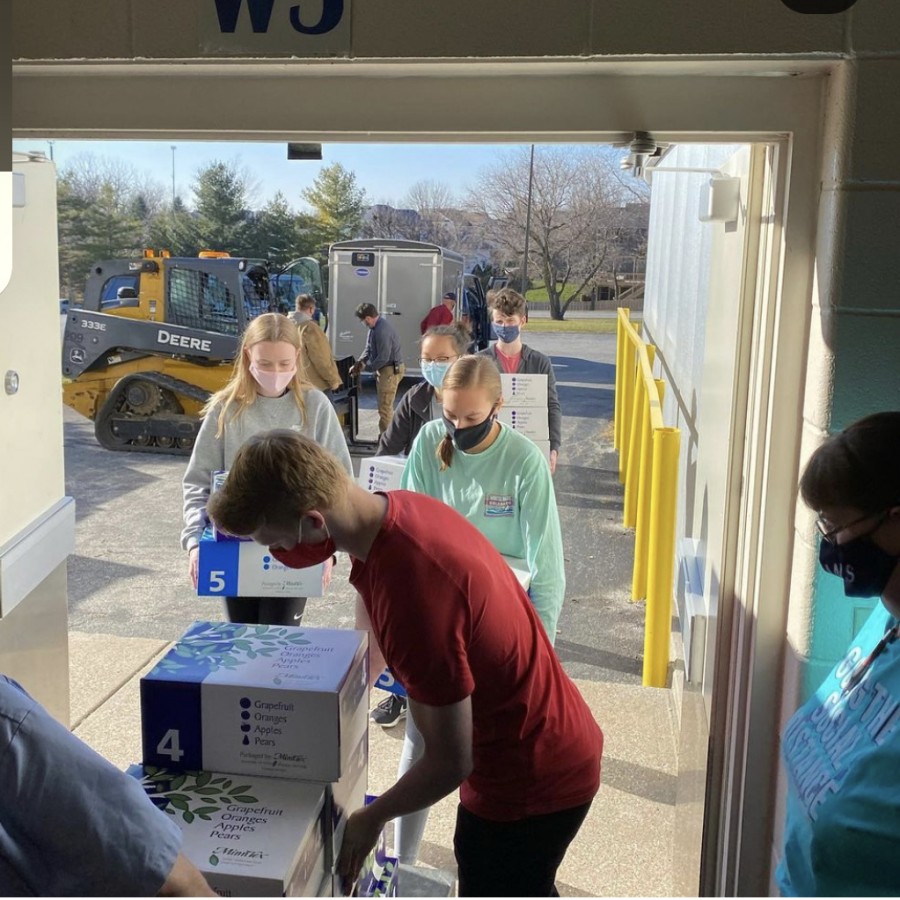 The Fruit and Cheese sale is one of the largest fundraisers of the Pleasant Valley Band. On December 24th, 2020, the PVBPA organize another successful Fruit and Cheese event, showing their persistence despite difficult times.