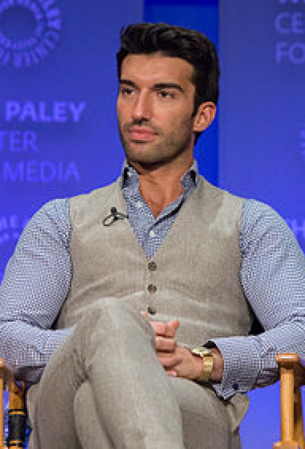 Justin Baldoni, actor and director, uses his platform to amplify and encourage the voices of young men.
