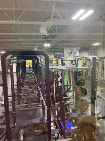 Pleasant Valley lifting room is always filled with students, from 6:30 to 3 o’clock. Future students are dreading the early bird lifting time, and wondering what it would be like if they take it away. 
