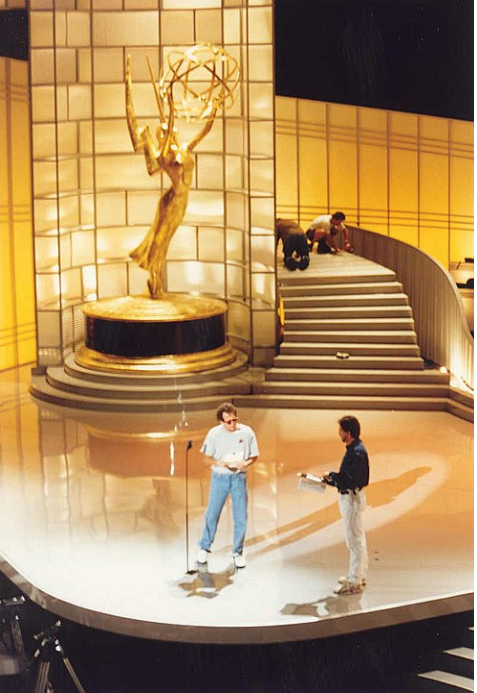 Comedian+Garry+Shandling+during+the+rehearsal+of+the+45th+Emmy+Awards%2C+in+September+1993.%0A%C2%A9+Photo+by+Alan+Light+%2F%2F+CC-BY-SA-2.0