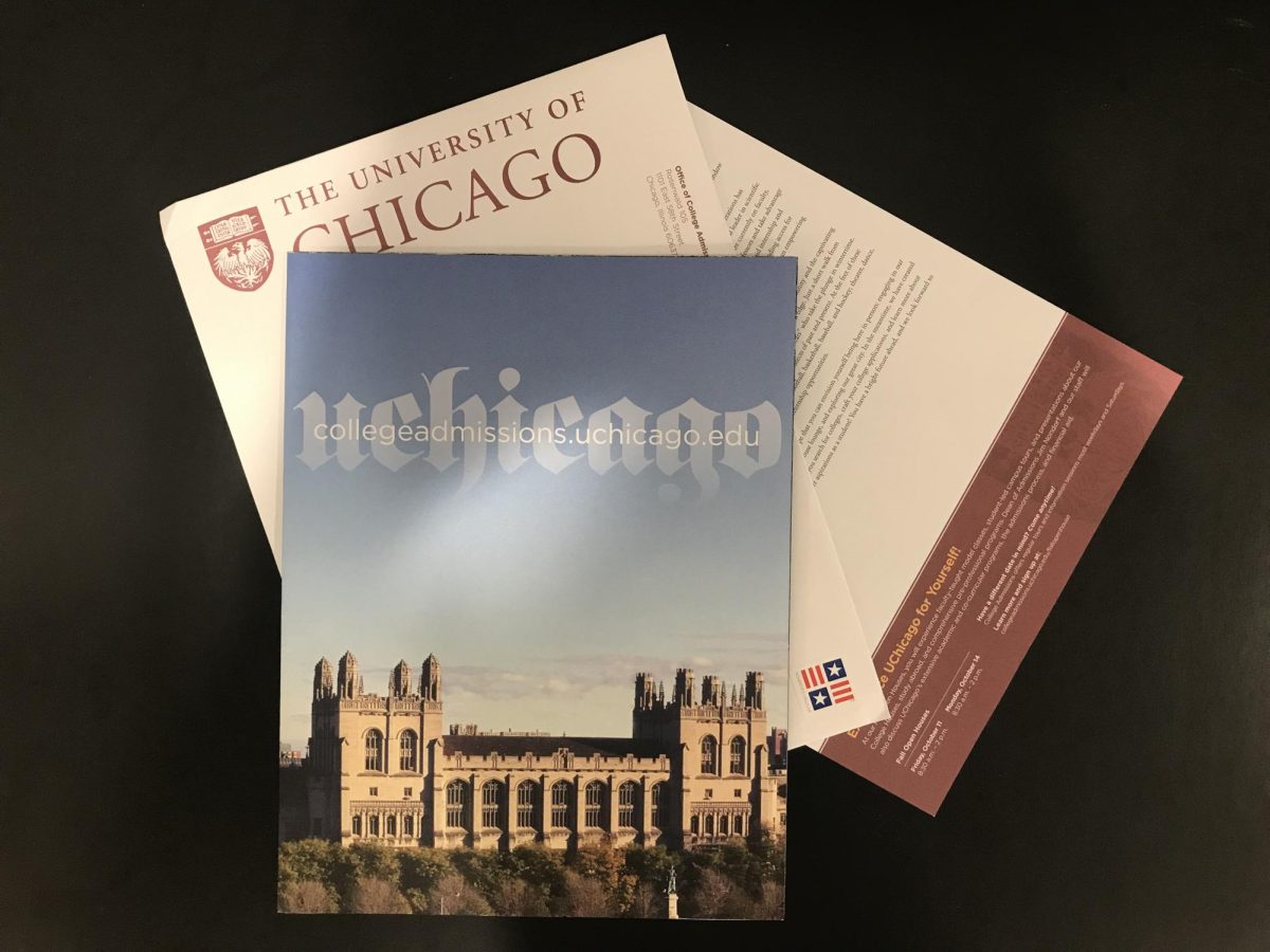 Hundreds of university advertisements like these pour into student mailboxes each summer, both online and print. Students felt overwhelmed reading detailed information nonstop.
