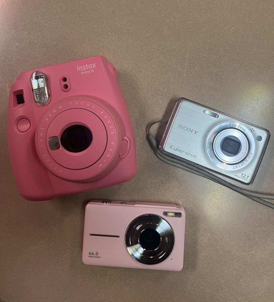 Digital and polaroid cameras of PVHS students allude to rejuvenated trends of the past.