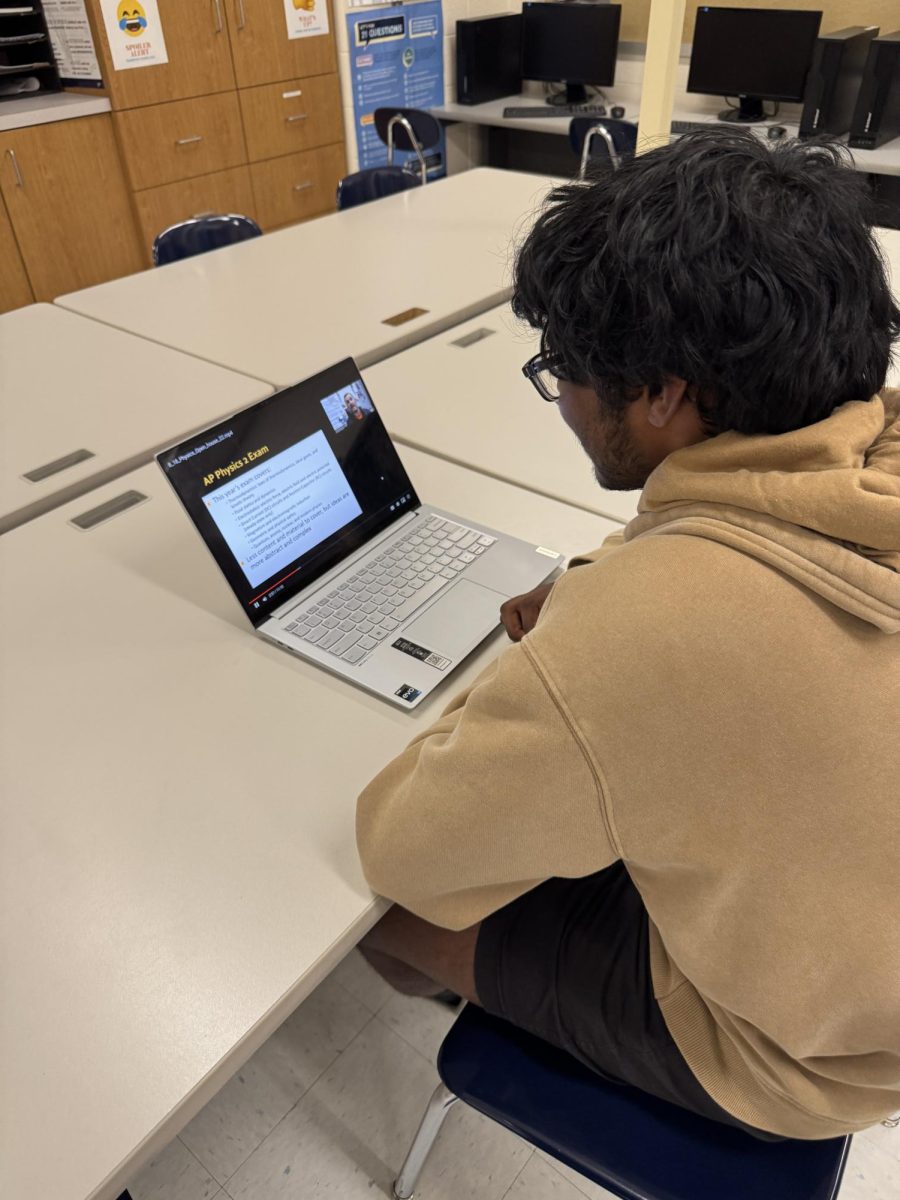 Senior Rithwick Lakshmanan watches Spangenberg’s lecture videos after missing class.