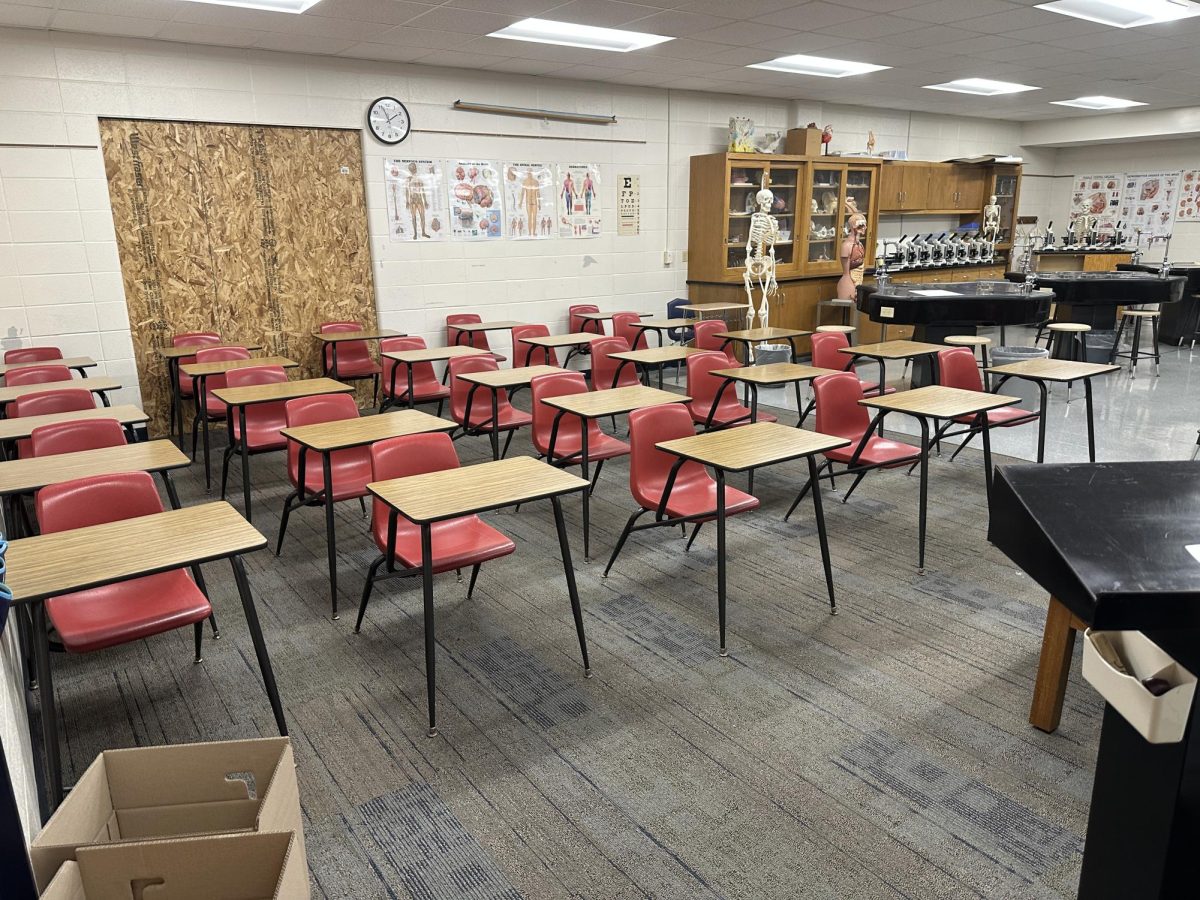 Pleasant Valley High School teacher Craig Parker is part of the science department and has his seating arrangement in rows and columns. 