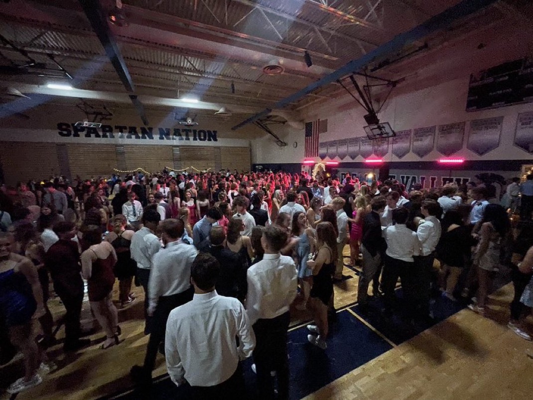 Pleasant Valley students enjoy a school dance. Students will no longer have the opportunity to attend a spring dance due to the discontinuation of the spring formal, also known as turnabout. 

Photo Credit: Jamey Fah 