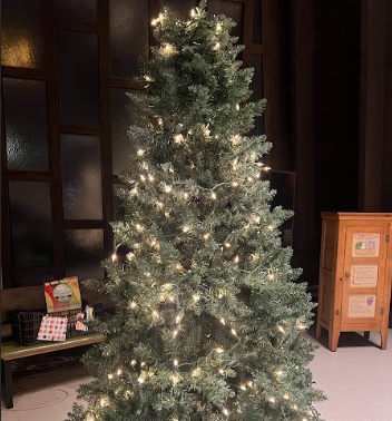 This Angel Tree is located at St Peter’s Espicopal Church, and all of its angel tags have already been selected by church members. Kids in the Quad City community will receive their Christmas gifts soon.

Photo Credit to Sharon Tinsman